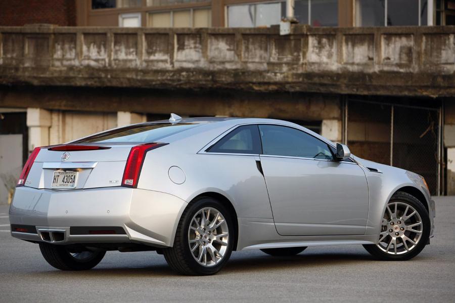  Cadillac CTS Coupe 2011 года  (фото 39 из 128)